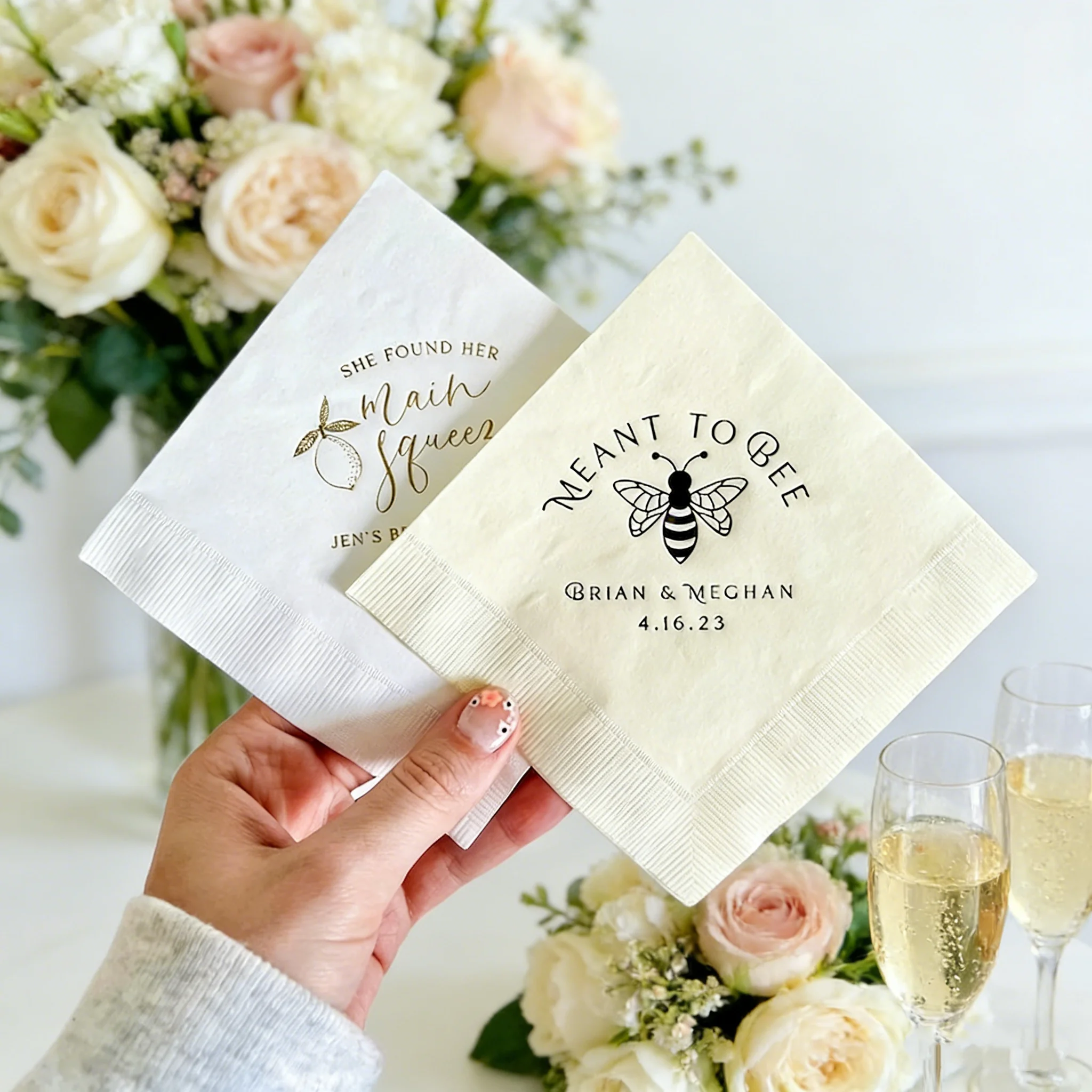 50pcs Custom Meant to Bee Foil Napkins for Bridal Shower Engagement Party Decoration Supplies
50pcs Custom Meant to Bee Foil Napkins for Bridal Shower Engagement Party Decoration Supplies