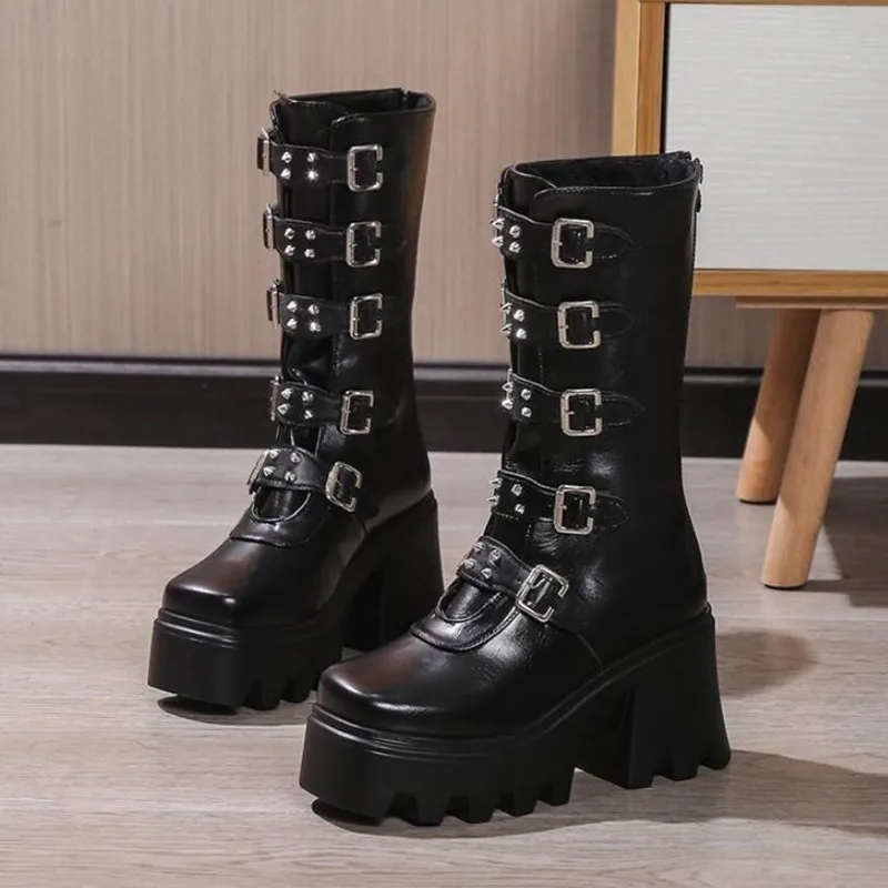 2026 Women Boots Cosplay Ladies High Heel Platform Wedges Women High Boots Gothic Buckle Strap Long Tube Leather Female Boots
2026 Women Boots Cosplay Ladies High Heel Platform Wedges Women High Boots Gothic Buckle Strap Long Tube Leather Female Boots