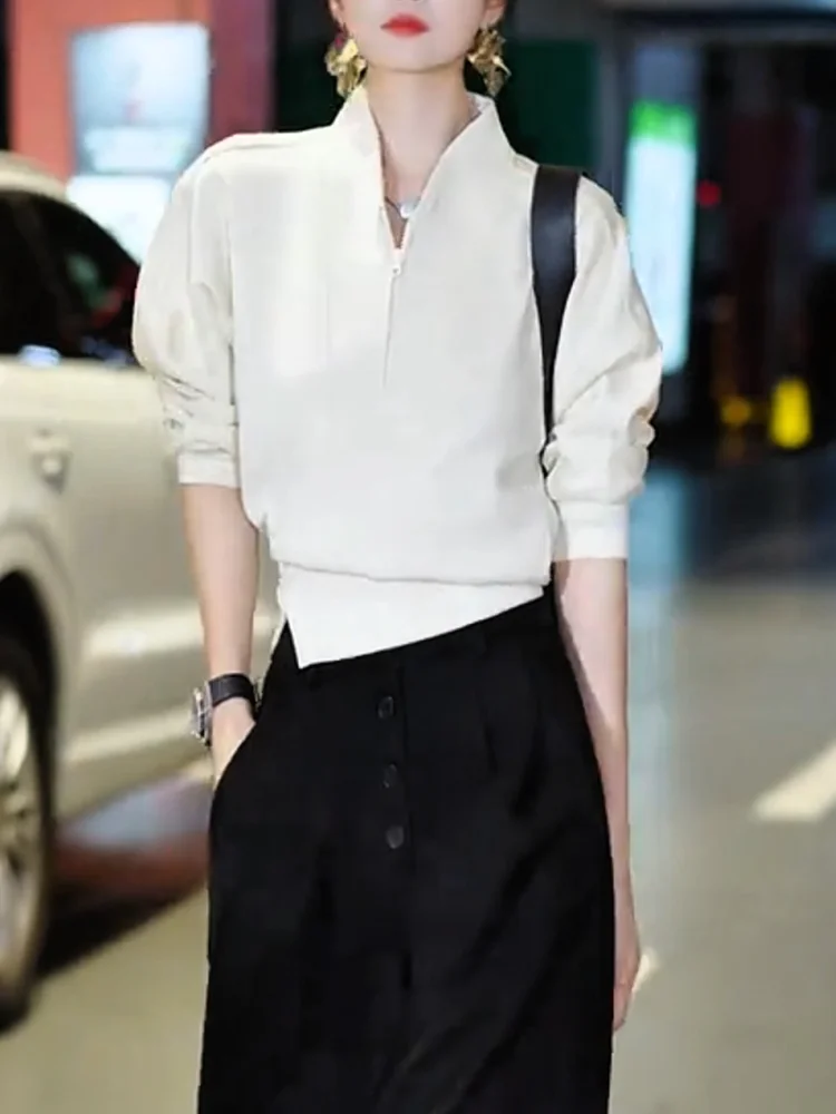 Корейский свитер на молнии с V-образным вырезом, больших размеров, модный, стройнящий, для женщин, осенняя новинка, одежда Snow Dr
Корейский свитер на молнии с V-образным вырезом, больших размеров, модный, стройнящий, для женщин, осенняя новинка, одежда Snow Dr