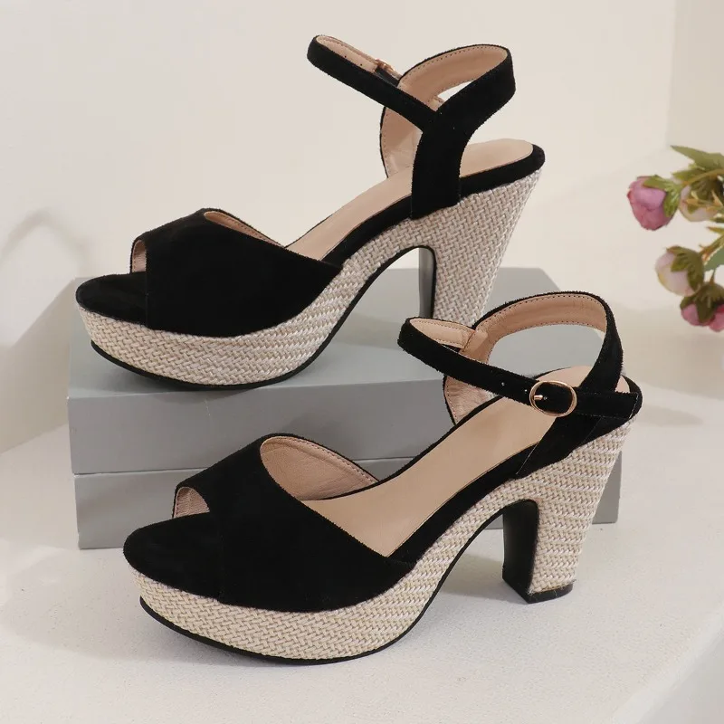 Sandals Women Summer 2025 Platform High-heeled Elegant Comfortable and Elegant Fashion Shoes
Sandals Women Summer 2025 Platform High-heeled Elegant Comfortable and Elegant Fashion Shoes
