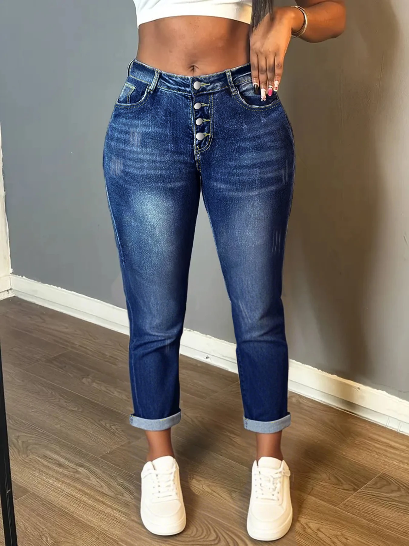 Women's Plus Dark Blue Washed Distressed Contrast Stitching Button Fly Ripped Cuffed Hem Stretchy Slim Fit Denim Harem Pants
Women's Plus Dark Blue Washed Distressed Contrast Stitching Button Fly Ripped Cuffed Hem Stretchy Slim Fit Denim Harem Pants