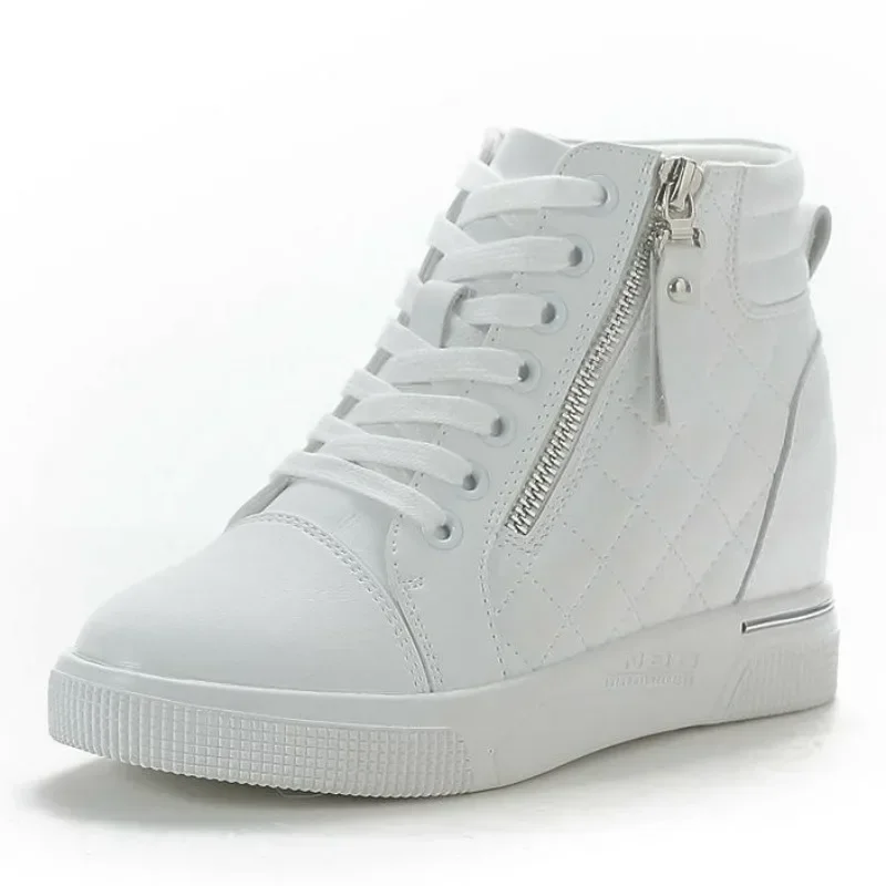 7cm 2024 Microfiber Platform Wedge Leather Spring Boots Hidden Heels Ankle Women High Brand Chunky Sneaker Autumn Shoes
7cm 2024 Microfiber Platform Wedge Leather Spring Boots Hidden Heels Ankle Women High Brand Chunky Sneaker Autumn Shoes