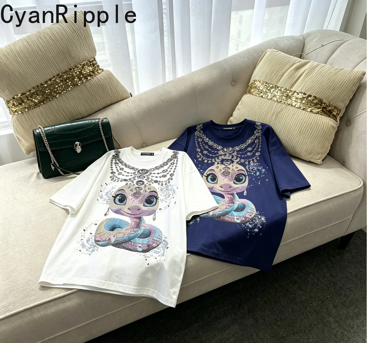 Luxury Cute Cartoon Hot Diamonds Loose Short Sleeve T-shirt Round Neck Oversize Pullover Top Mid-long Casual Women Cotton Tees
Luxury Cute Cartoon Hot Diamonds Loose Short Sleeve T-shirt Round Neck Oversize Pullover Top Mid-long Casual Women Cotton Tees
