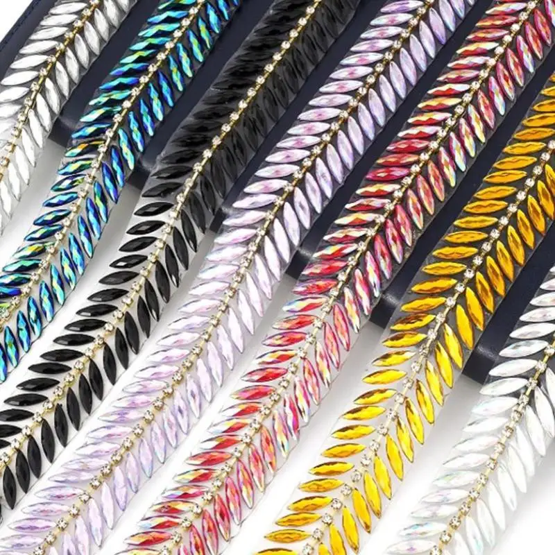 1Yard Rhinestone Ribbon Hot Fix Rhinestone Trim Glue On DIY Repair Beaded Lace Trim Decoration Trim Iron-On Rhinestone Ribbon
1Yard Rhinestone Ribbon Hot Fix Rhinestone Trim Glue On DIY Repair Beaded Lace Trim Decoration Trim Iron-On Rhinestone Ribbon