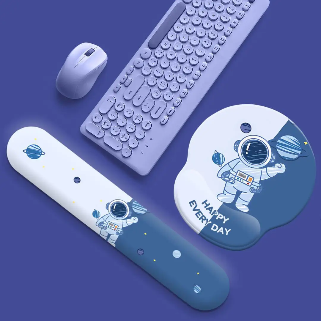Silicone Wrist Rest Pad Ergonomic Mouse Pad Keyboard Wrist Support For Laptop Happy Astronaut Design Comfortable Soft Hand Rest
Silicone Wrist Rest Pad Ergonomic Mouse Pad Keyboard Wrist Support For Laptop Happy Astronaut Design Comfortable Soft Hand Rest