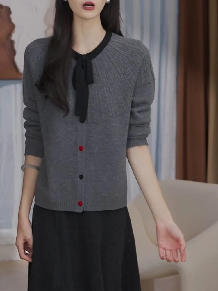 Fall 2025 plus Size Vintage round Ne Knitted Open Cardigan Ele Versatile Slimming Age-Defng Top Korean Sle Long Sve
Fall 2025 plus Size Vintage round Ne Knitted Open Cardigan Ele Versatile Slimming Age-Defng Top Korean Sle Long Sve