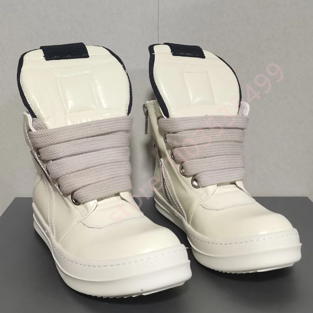2026 New Leather High-Top Sneakers for Men with Thick White Sole and Wide Grey Laces Fashion Streetwear Boots
2026 New Leather High-Top Sneakers for Men with Thick White Sole and Wide Grey Laces Fashion Streetwear Boots