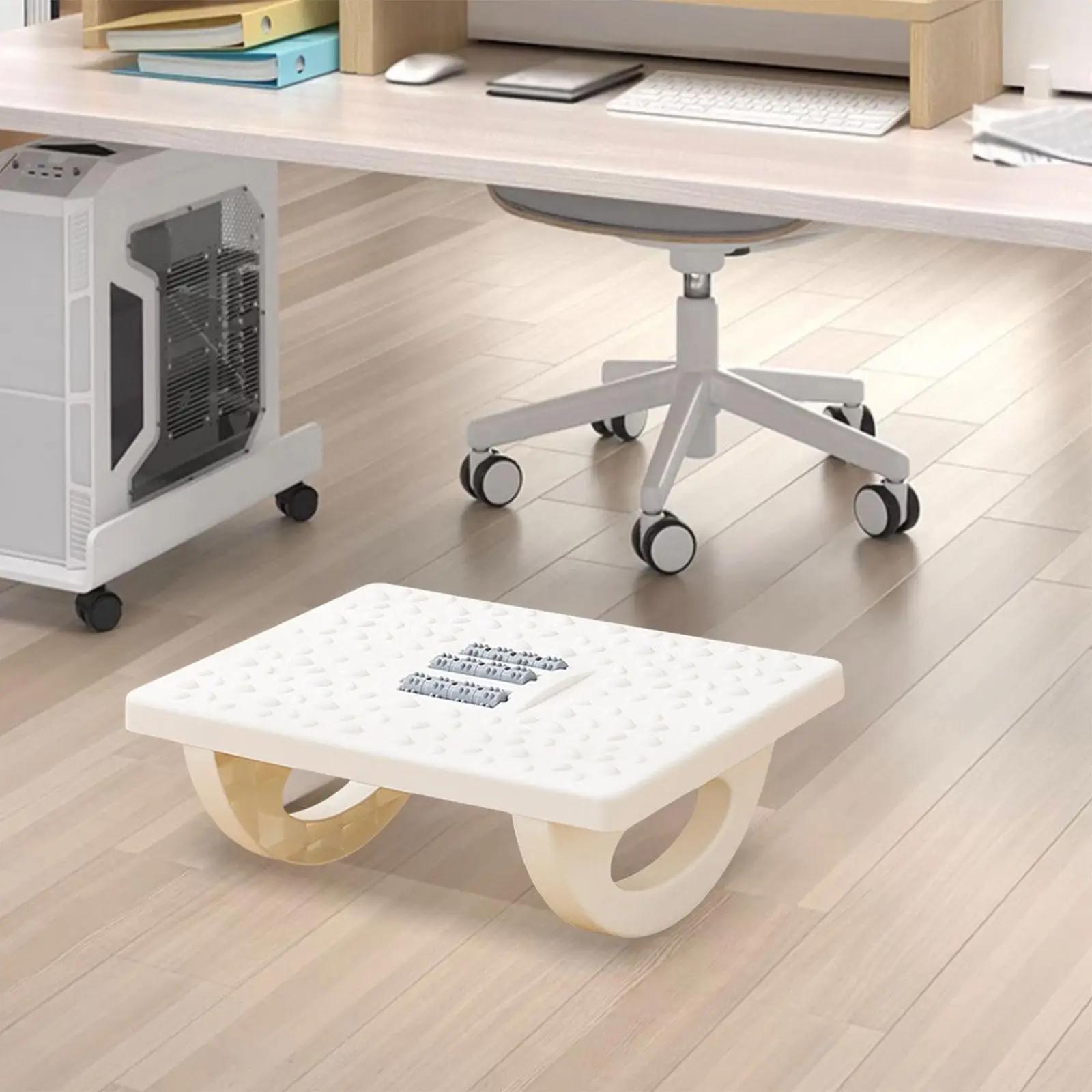 Footrest under Desk Support Ergonomic Feet Stand Leg Rest Desk Step Stool for Computer Work Travel Accessories
Footrest under Desk Support Ergonomic Feet Stand Leg Rest Desk Step Stool for Computer Work Travel Accessories