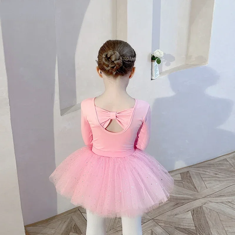 Kids Girls Classic Long Sleeves Ballet Dance Leotard Gymnastic Toddler Tutu Bodysuit Ballerina Dancing Practice Costumes
Kids Girls Classic Long Sleeves Ballet Dance Leotard Gymnastic Toddler Tutu Bodysuit Ballerina Dancing Practice Costumes