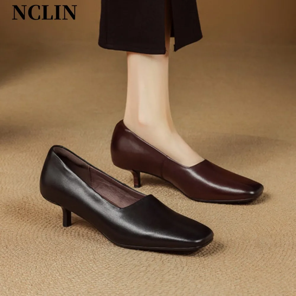 2026 New Retro Square - Toe Kitten Heel Pumps Women Leather Office Casual Shoes (Black/Brown)
2026 New Retro Square - Toe Kitten Heel Pumps Women Leather Office Casual Shoes (Black/Brown)