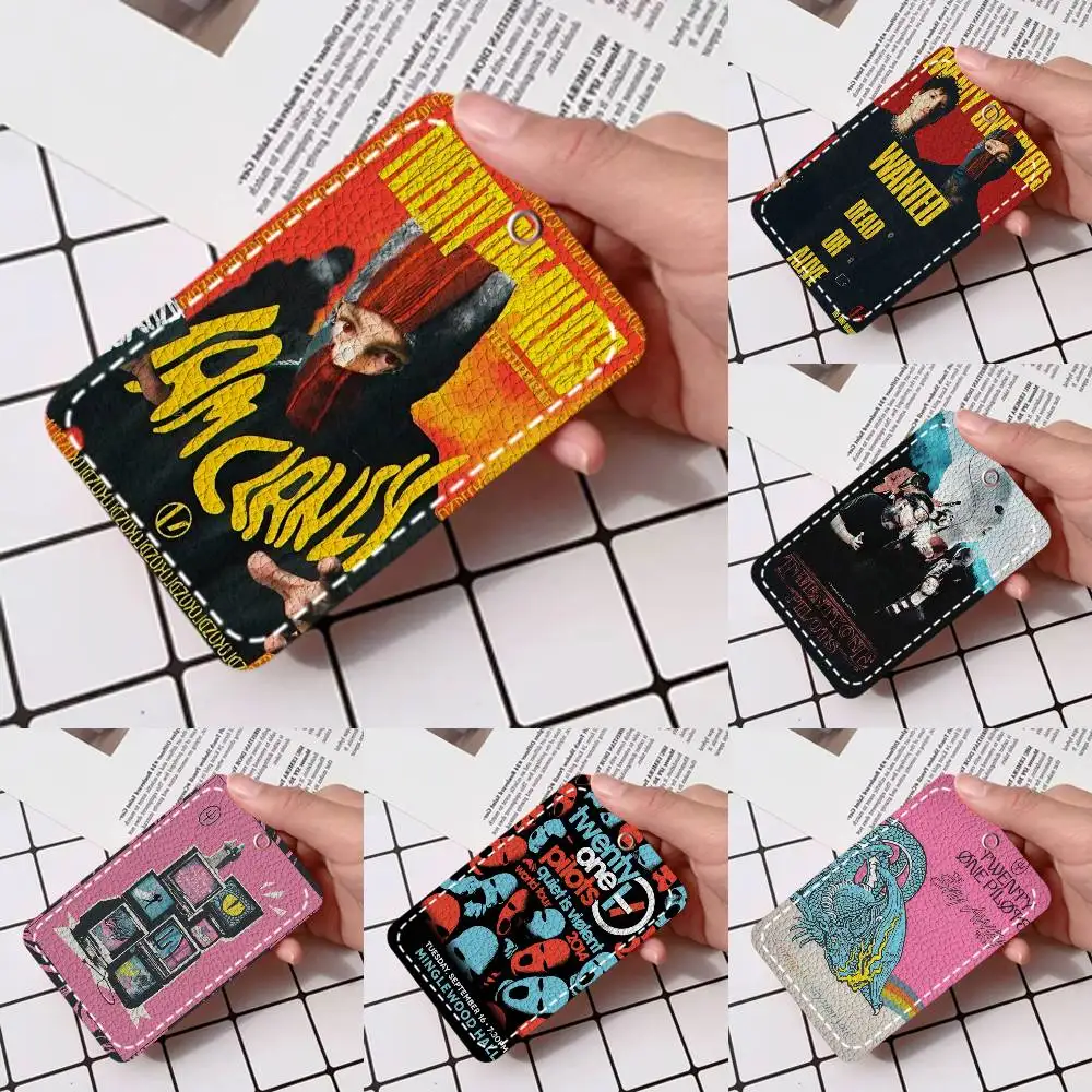 Band T-Twenty O-One P-Pilots Card Holde Applicable To Credit Cards Bus Card Soft Leather Rectangular Keychain Protective Cover
Band T-Twenty O-One P-Pilots Card Holde Applicable To Credit Cards Bus Card Soft Leather Rectangular Keychain Protective Cover