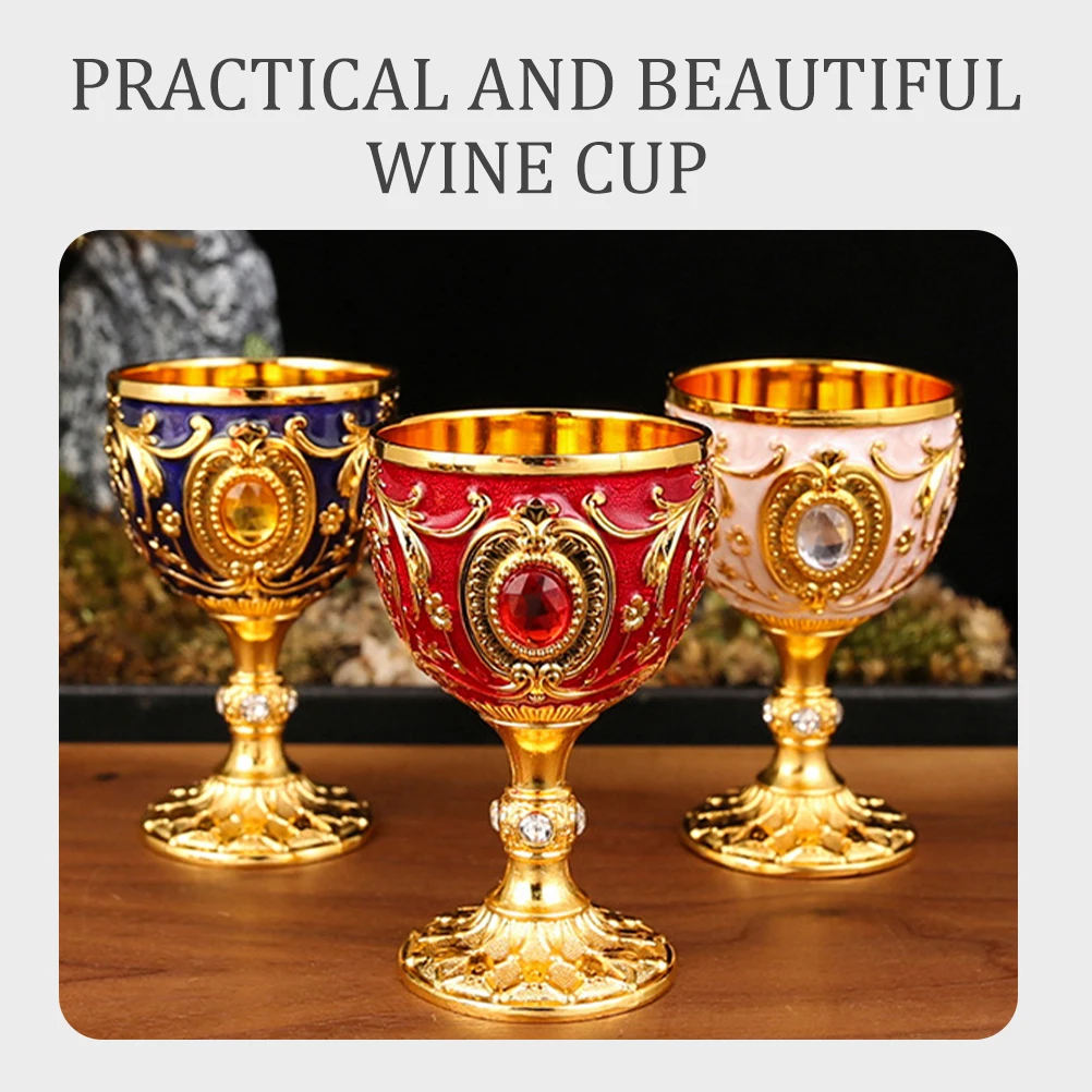 2Pcs Elegant European Style Liquor Cup Retro Whiskey Cup Vintage Drinking Glass Set
2Pcs Elegant European Style Liquor Cup Retro Whiskey Cup Vintage Drinking Glass Set