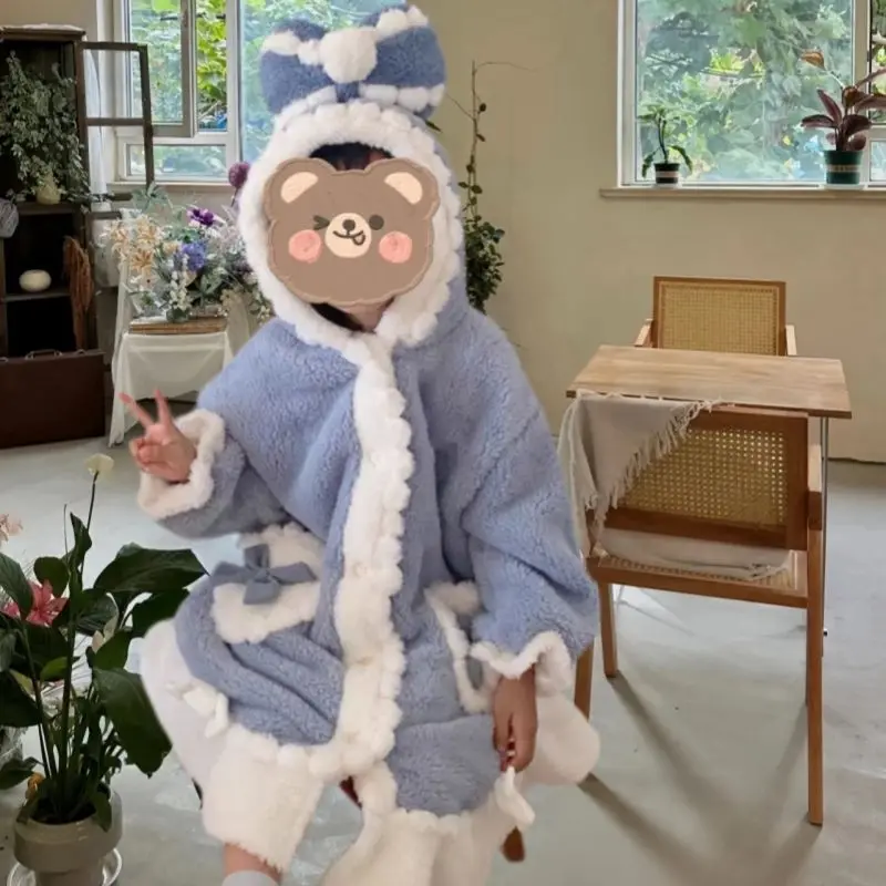 Детский пижамный комплект принцессы с кавайным аниме «Эльза», фланелевой утепленный модный новый теплый ночной халат с капюшоном для девочек, студенческая домашняя одежда
Детский пижамный комплект принцессы с кавайным аниме «Эльза», фланелевой утепленный модный новый теплый ночной халат с капюшоном для девочек, студенческая домашняя одежда