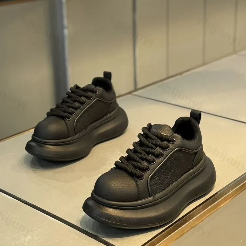 Мужская повседневная обувь, весна-осень 2026, классические студенческие модные кожаные туфли с низким берцем в стиле ретро, модные уличные нескользящие кроссовки для бега
Мужская повседневная обувь, весна-осень 2026, классические студенческие модные кожаные туфли с низким берцем в стиле ретро, модные уличные нескользящие кроссовки для бега
