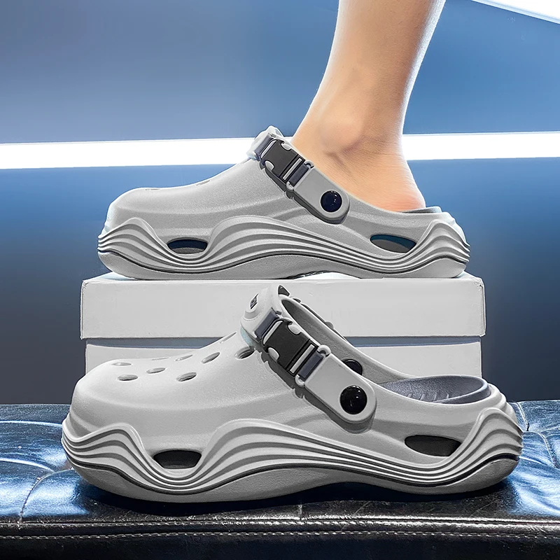 Men's 2026 Summer New Outdoor Anti-slip Thick Bottom Sandals Office Sport Slippers Wear-resistant Slip-on EVA Material
Men's 2026 Summer New Outdoor Anti-slip Thick Bottom Sandals Office Sport Slippers Wear-resistant Slip-on EVA Material