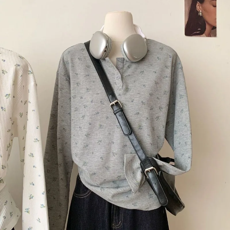 Loose and Comfortable Plus Size Round Neck Waffle Button Floral Korean Long Sleeved T-shirt Simple and Casual Versatile Top
Loose and Comfortable Plus Size Round Neck Waffle Button Floral Korean Long Sleeved T-shirt Simple and Casual Versatile Top