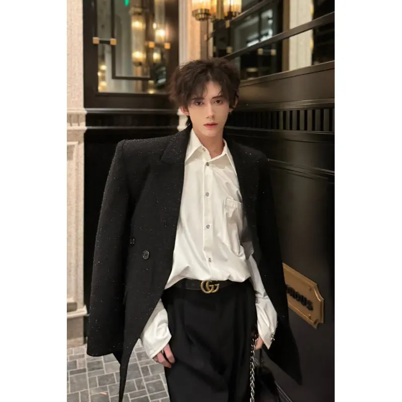 Bla Slim Fit Suit Jaet with Wide oulders for Stage Performances Men's Faionable Tuxedo Design Starry Night Outfit
Bla Slim Fit Suit Jaet with Wide oulders for Stage Performances Men's Faionable Tuxedo Design Starry Night Outfit