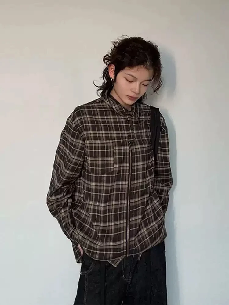 Мужская летняя тонкая рубашка в американском ретро-стиле с воротником-стойкой, в клетку, нейтральный стиль, трендовый бренд, молодежная
Мужская летняя тонкая рубашка в американском ретро-стиле с воротником-стойкой, в клетку, нейтральный стиль, трендовый бренд, молодежная