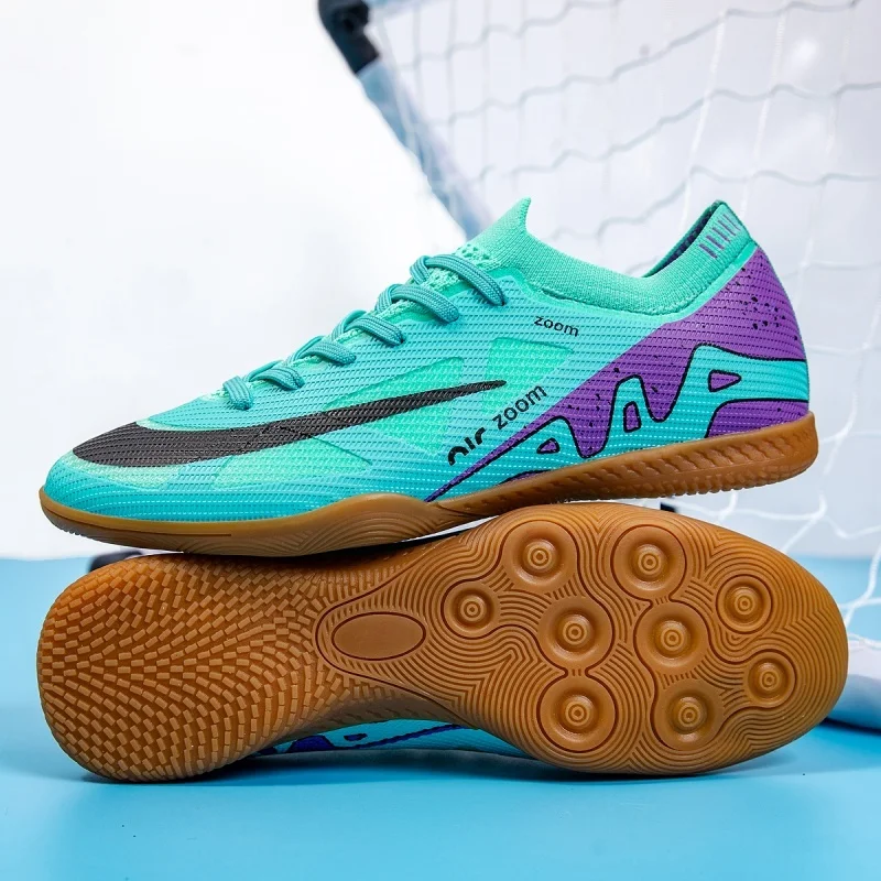 New Men Non-Slip Football Boots FG/TF Soccer Shoes Ultralight High-quality TF Sneakers Cleats Hot-selling Futsal Indoor Match
New Men Non-Slip Football Boots FG/TF Soccer Shoes Ultralight High-quality TF Sneakers Cleats Hot-selling Futsal Indoor Match
