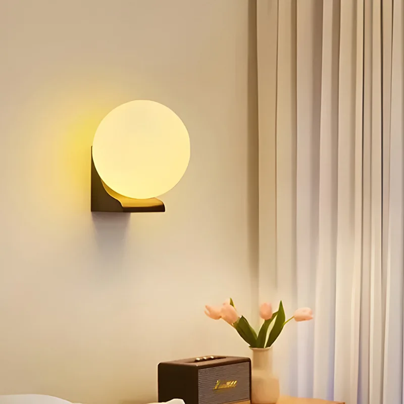 Nordic Minimalist Walnut Glass Wall Lamp Bed Head Homestay Corridor Hallway Staircase Round Ball Decorative Lighting Fixture
Nordic Minimalist Walnut Glass Wall Lamp Bed Head Homestay Corridor Hallway Staircase Round Ball Decorative Lighting Fixture