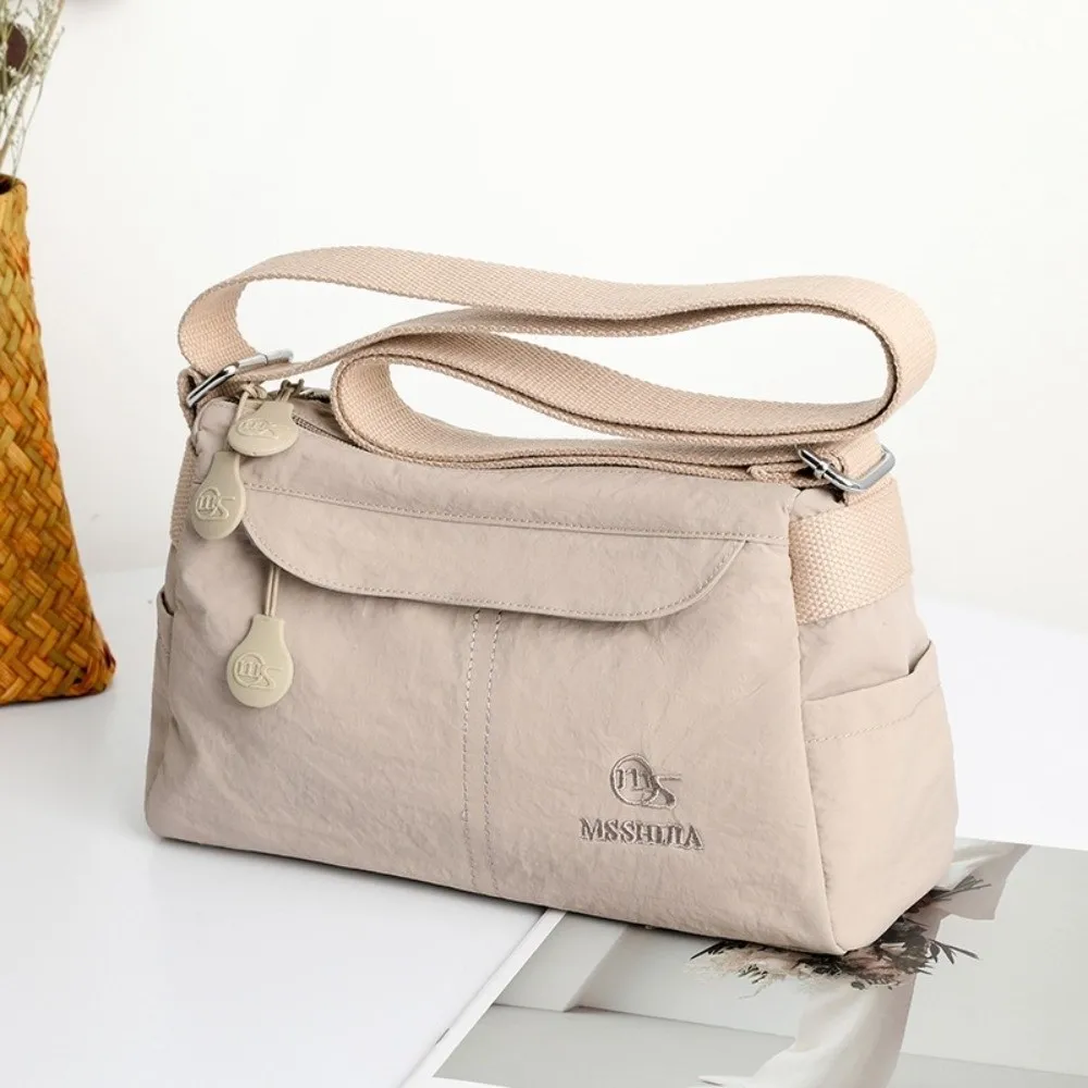 New Nylon Crossbody Bag Waterproof Multipocket Messenger Bag Solid Color Casual Phone Pouch Women
New Nylon Crossbody Bag Waterproof Multipocket Messenger Bag Solid Color Casual Phone Pouch Women