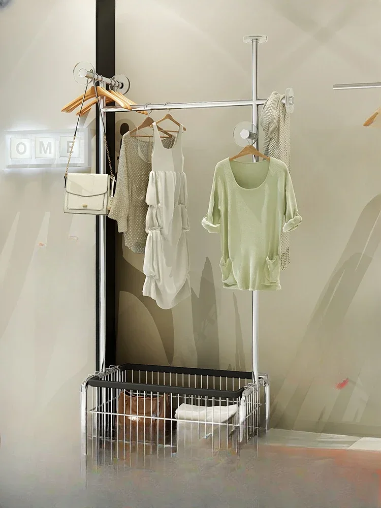 Aesthetic high-end display shelf, high-end women's clothing store shelf, display shelf, clothes rack, french window bedroom
Aesthetic high-end display shelf, high-end women's clothing store shelf, display shelf, clothes rack, french window bedroom