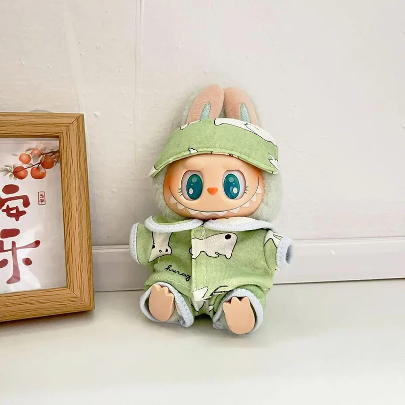 Официальный пижамный комплект из 2 предметов Labubu с подходящей маской для сна, одежда для сна с милыми персонажами мультфильмов для любителей и коллекционеров
Официальный пижамный комплект из 2 предметов Labubu с подходящей маской для сна, одежда для сна с милыми персонажами мультфильмов для любителей и коллекционеров