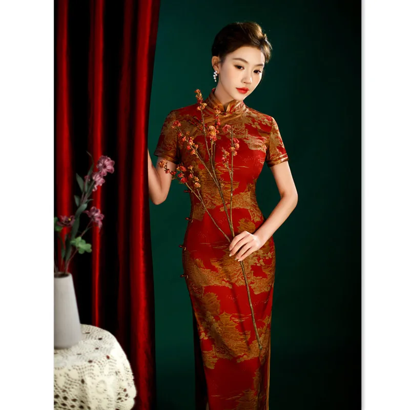 Imitation Xiangyun Yarn Long Short Sleeve Robe Qi Pao Retro Ethnic Style Middle-Aged Elderly Ladies' Banquet Cheongsam
Imitation Xiangyun Yarn Long Short Sleeve Robe Qi Pao Retro Ethnic Style Middle-Aged Elderly Ladies' Banquet Cheongsam