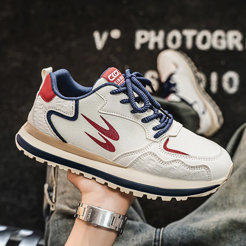 In The Spring of 2025, The New Men's Fashion Daily All-in-one Lightweight and Comfortable Increasing Casual Trend Sneakers
In The Spring of 2025, The New Men's Fashion Daily All-in-one Lightweight and Comfortable Increasing Casual Trend Sneakers