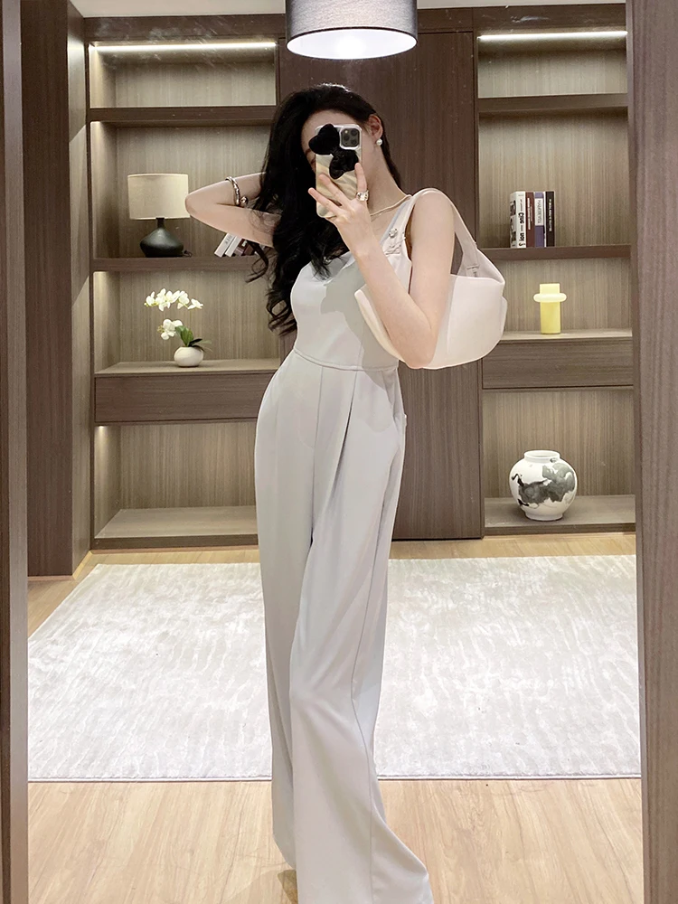 Women's Slimming Wide Leg Jumpsuit 2025 New Arrival Sleeveless O-Neck Simple Solid Fashion Summer Overall Playsuit
Women's Slimming Wide Leg Jumpsuit 2025 New Arrival Sleeveless O-Neck Simple Solid Fashion Summer Overall Playsuit