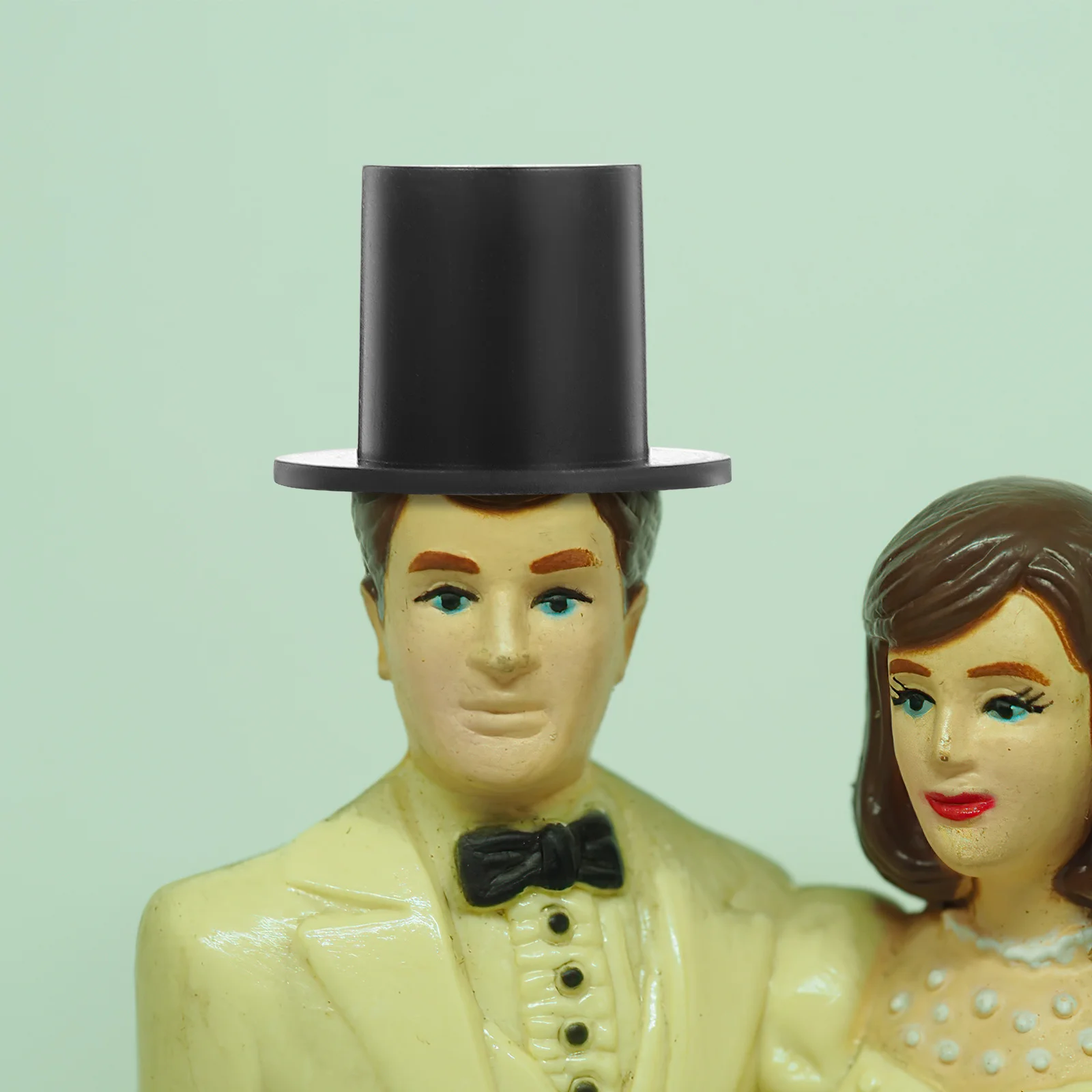 120Pcs Kawaii Tiny Top Hats Craft Miniature Hats for DIY Decoration Party Plaything Photography Props Set Mini Top Hat
120Pcs Kawaii Tiny Top Hats Craft Miniature Hats for DIY Decoration Party Plaything Photography Props Set Mini Top Hat