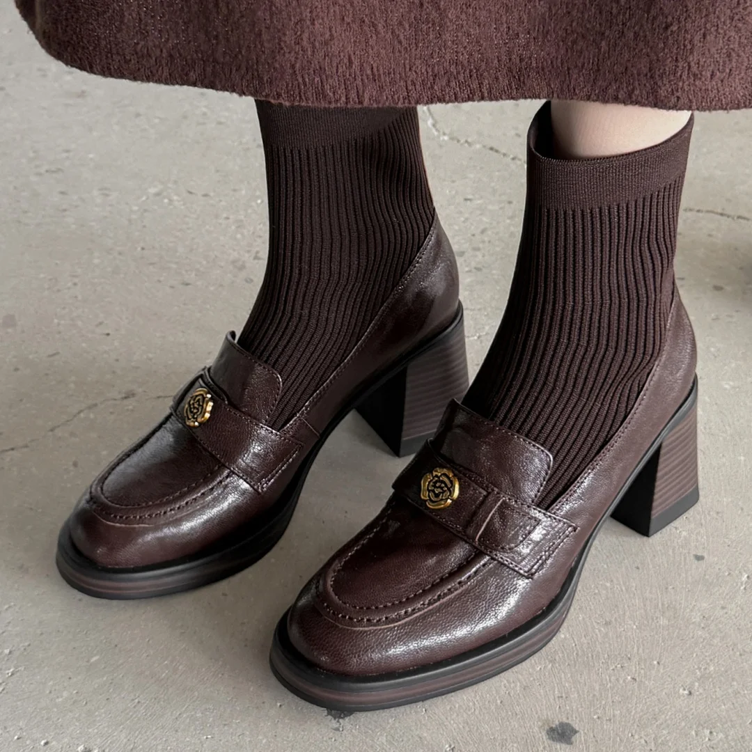 Women's sheepskin stretch knit patchwork metal buckle slip-on autumn ankle boots 6cm thick high heel elegant ladies short boots
Women's sheepskin stretch knit patchwork metal buckle slip-on autumn ankle boots 6cm thick high heel elegant ladies short boots