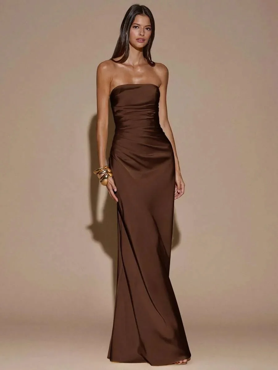 Luxurious brown satin evening dress, elegant pleated slim fit dress, women's formal party dress, wedding guests, dances banquets
Luxurious brown satin evening dress, elegant pleated slim fit dress, women's formal party dress, wedding guests, dances banquets