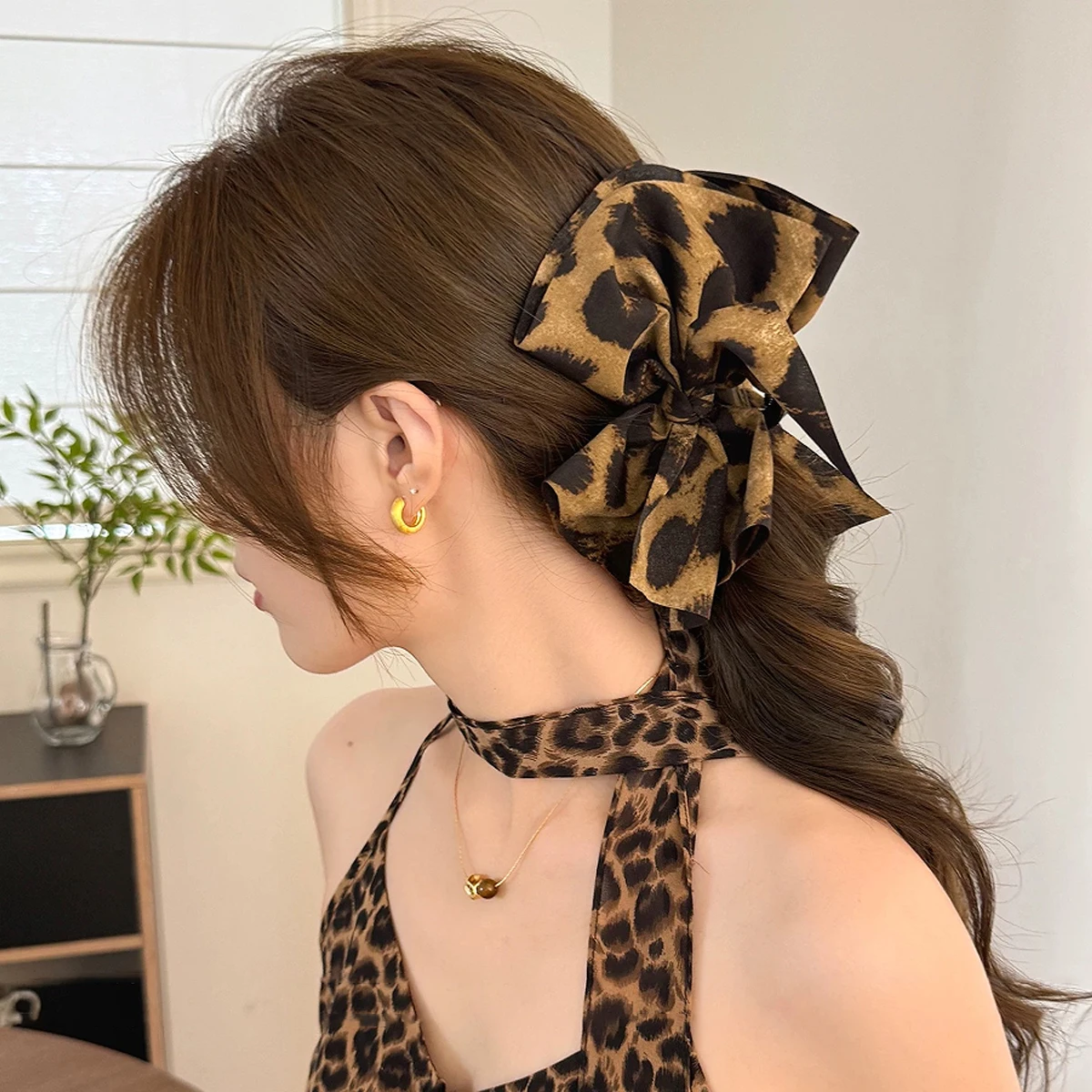 Письменный пресс для женщин пресс для занятий спортом 4, пресс для женщин, очень пинцы, различные pour cheveux épais, griffe arrière de la tête,
Письменный пресс для женщин пресс для занятий спортом 4, пресс для женщин, очень пинцы, различные pour cheveux épais, griffe arrière de la tête,