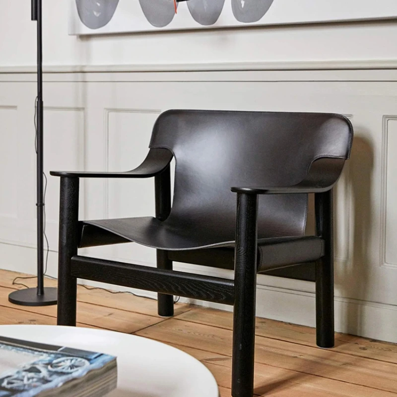 Wooden Chair/Solid Wood Leisure Medieval Saddle Leather Handrail
Wooden Chair/Solid Wood Leisure Medieval Saddle Leather Handrail