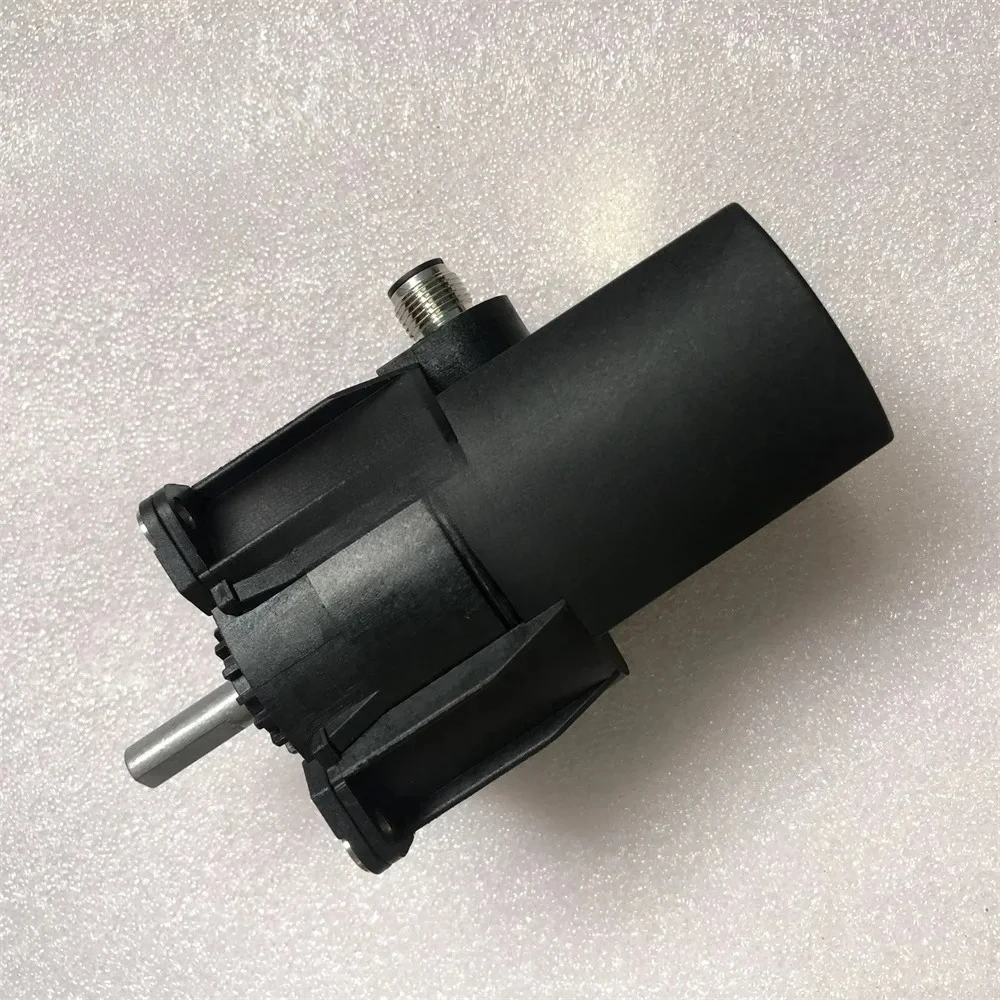 1 Piece Free Shipping Heidelberg SM52 SM74 SM102 CD102 Machine Parts Heidelberg Motor 61.144.1121 61.144.1121/03
1 Piece Free Shipping Heidelberg SM52 SM74 SM102 CD102 Machine Parts Heidelberg Motor 61.144.1121 61.144.1121/03