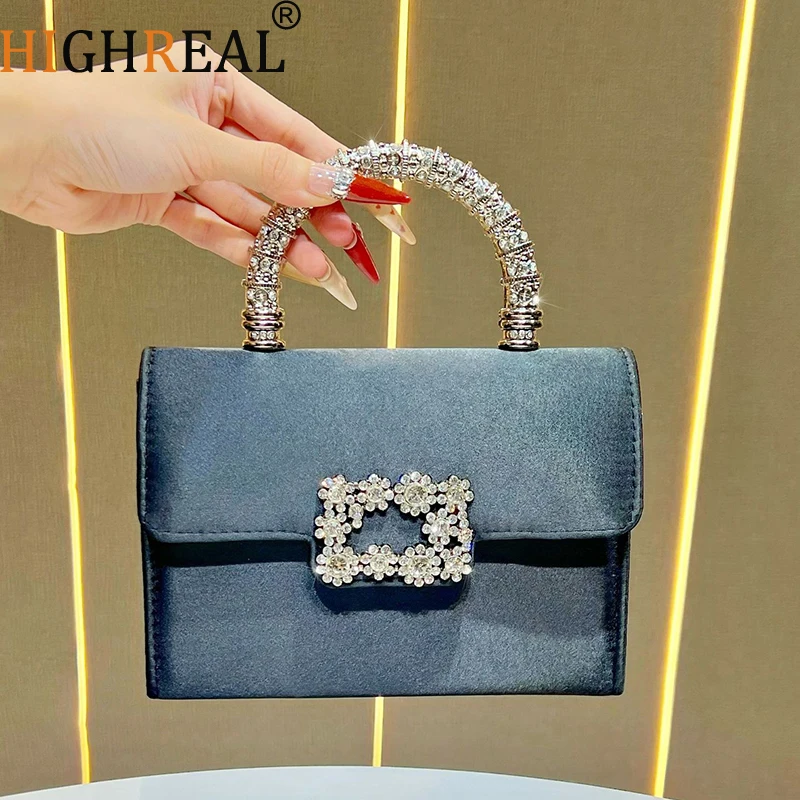 Luxury Diamonds Evening Bags Elegant Satin Women's Bag New Metallic Handle Designer Handbags Crystal Wedding Party Clutch Ladies
Luxury Diamonds Evening Bags Elegant Satin Women's Bag New Metallic Handle Designer Handbags Crystal Wedding Party Clutch Ladies
