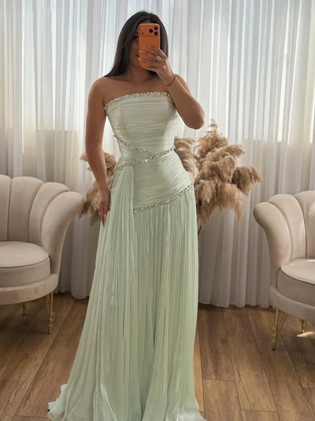 Custom Halter Neck A-Line Evening Dress Crystal Chiffon Prom Dresses Pleated Vestidos De Noche Elegant Formal Evening
Custom Halter Neck A-Line Evening Dress Crystal Chiffon Prom Dresses Pleated Vestidos De Noche Elegant Formal Evening