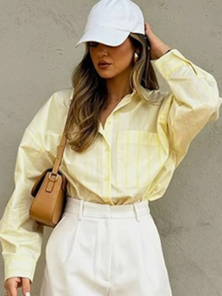 2025 Elegant Stripes Single Breasted Shirt For Women Casual Lapel Long Sleeve Loose Blouse Spring Chic Lady Commuting Streetwear
2025 Elegant Stripes Single Breasted Shirt For Women Casual Lapel Long Sleeve Loose Blouse Spring Chic Lady Commuting Streetwear