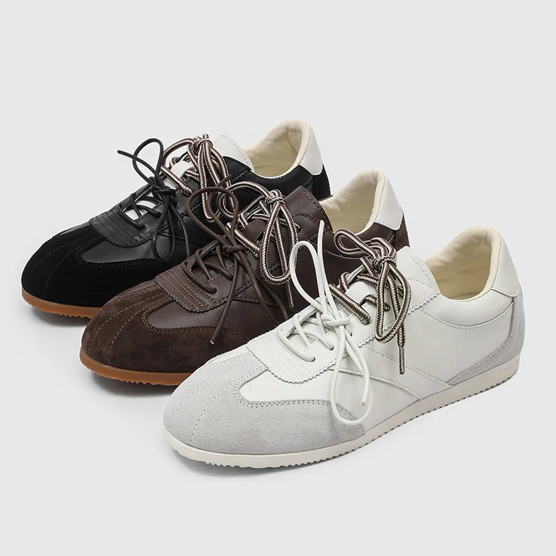 Unisex Walking Shoes Comfortable Outdoor Travel Running Shoes Women's Elastic Non-slip Sneakers Men Leather Casual Sports 38-46
Unisex Walking Shoes Comfortable Outdoor Travel Running Shoes Women's Elastic Non-slip Sneakers Men Leather Casual Sports 38-46