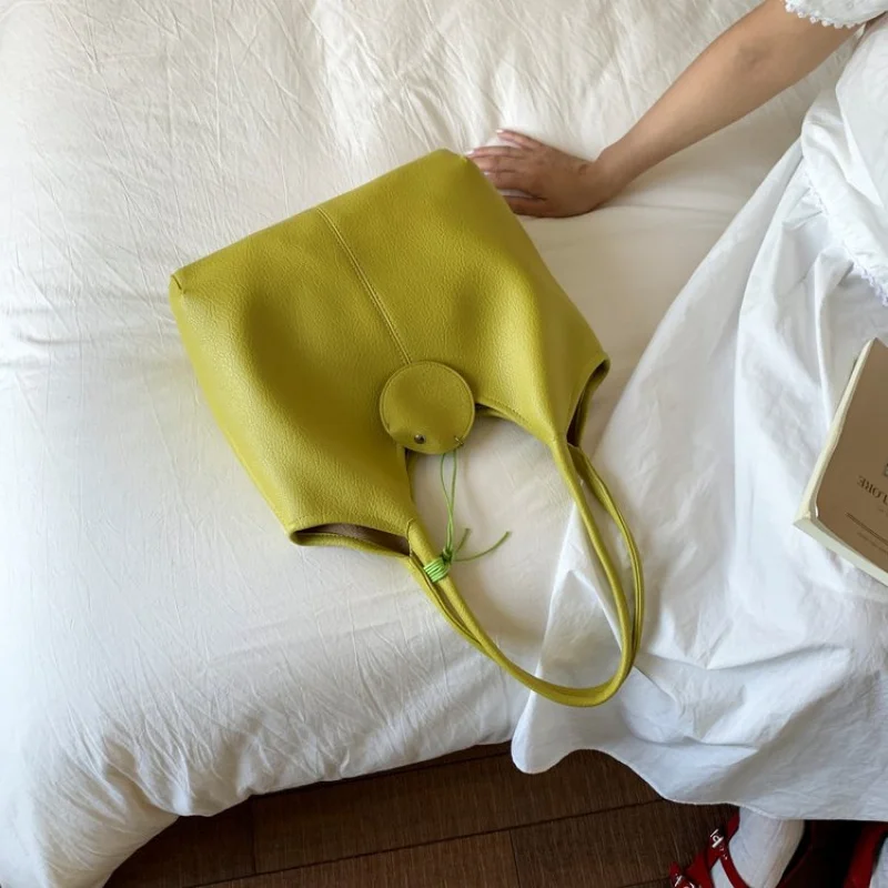 Sophisticated 2025 New Ladies Luxury Brand Leather Hand Bag Famous Designer Popular Casual Simple
Sophisticated 2025 New Ladies Luxury Brand Leather Hand Bag Famous Designer Popular Casual Simple