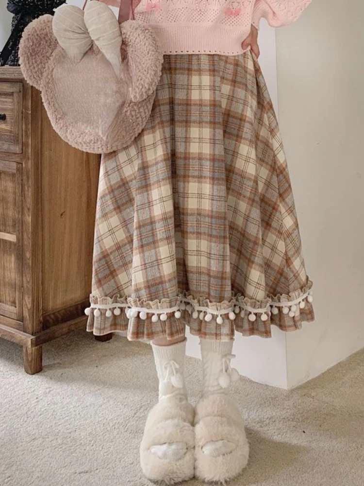 Japanese Vintage Skirts for Women Plaid Ruffles Patchwork High Waist Preppy Style Skirt Design Autumn Winter All Match Clothing
Japanese Vintage Skirts for Women Plaid Ruffles Patchwork High Waist Preppy Style Skirt Design Autumn Winter All Match Clothing
