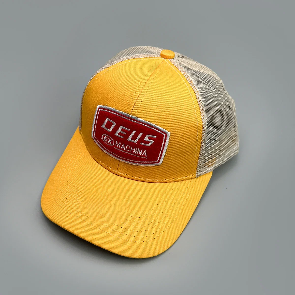 Net hat American retro truck cap casual thin fashion baseball cap women's breathable sun shading duckbill cap men's outdoor
Net hat American retro truck cap casual thin fashion baseball cap women's breathable sun shading duckbill cap men's outdoor