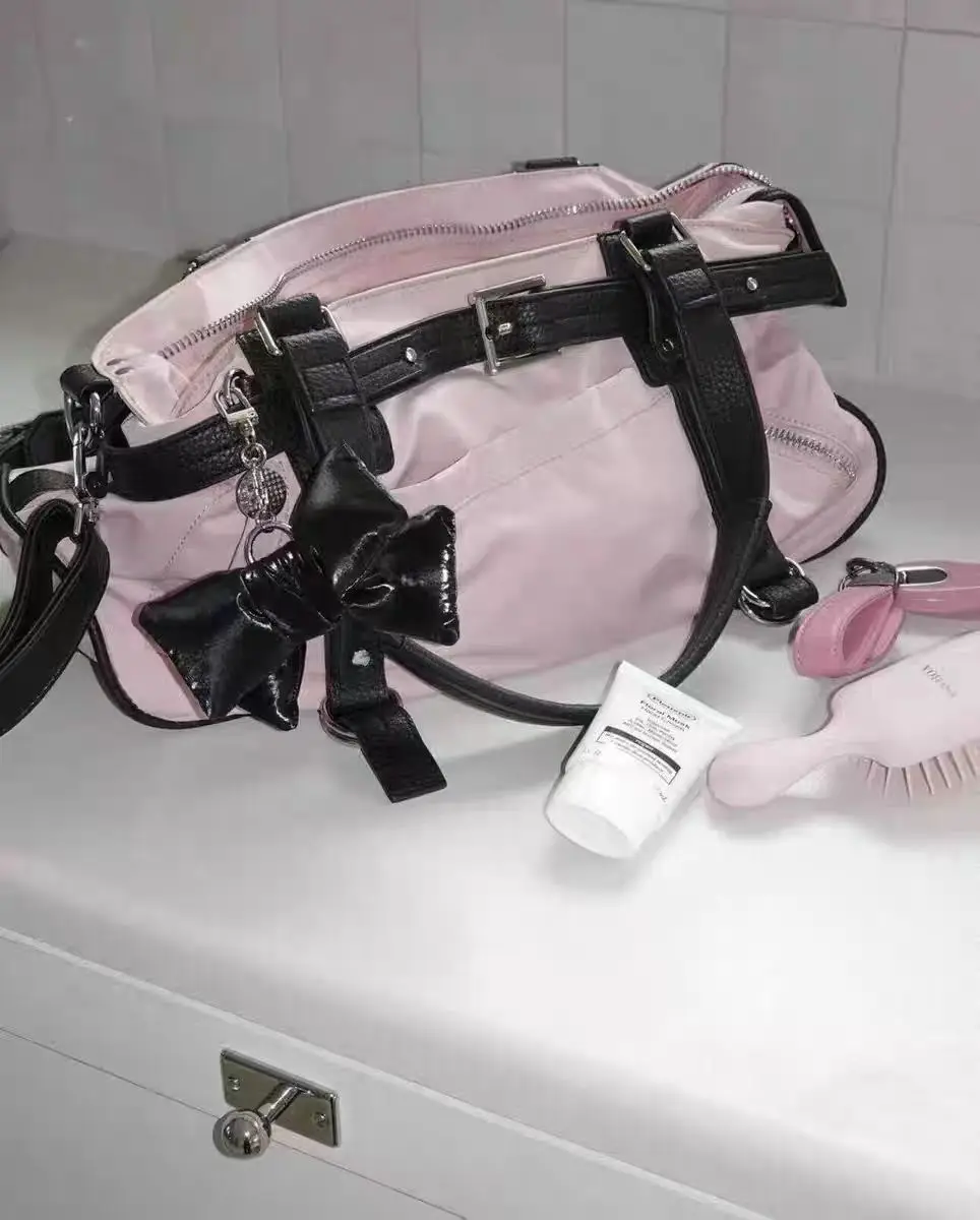 Sweet Cool Trendy Handbag Large Capaci Tote Bag Commuter Versatile Single oulder Bag Korean Sle Nylon Casual Handbag
Sweet Cool Trendy Handbag Large Capaci Tote Bag Commuter Versatile Single oulder Bag Korean Sle Nylon Casual Handbag