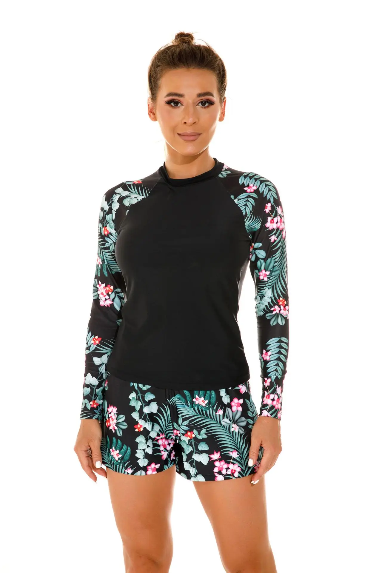 Women's Long Sleeve swimsuit High Waisted UPF 50+ swimwear Sun Protective Surfing Suit Rash Guard with Removable Padding
Women's Long Sleeve swimsuit High Waisted UPF 50+ swimwear Sun Protective Surfing Suit Rash Guard with Removable Padding