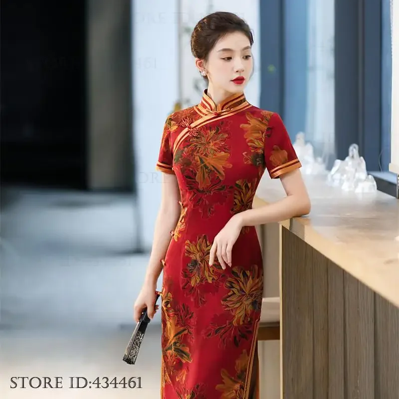 Plus Size Classic Vintage Print Flower Cheongsam Female Long Qipao Traditional Chinese Dress Sexy Slim Split Vestidos 3XL 4XL
Plus Size Classic Vintage Print Flower Cheongsam Female Long Qipao Traditional Chinese Dress Sexy Slim Split Vestidos 3XL 4XL