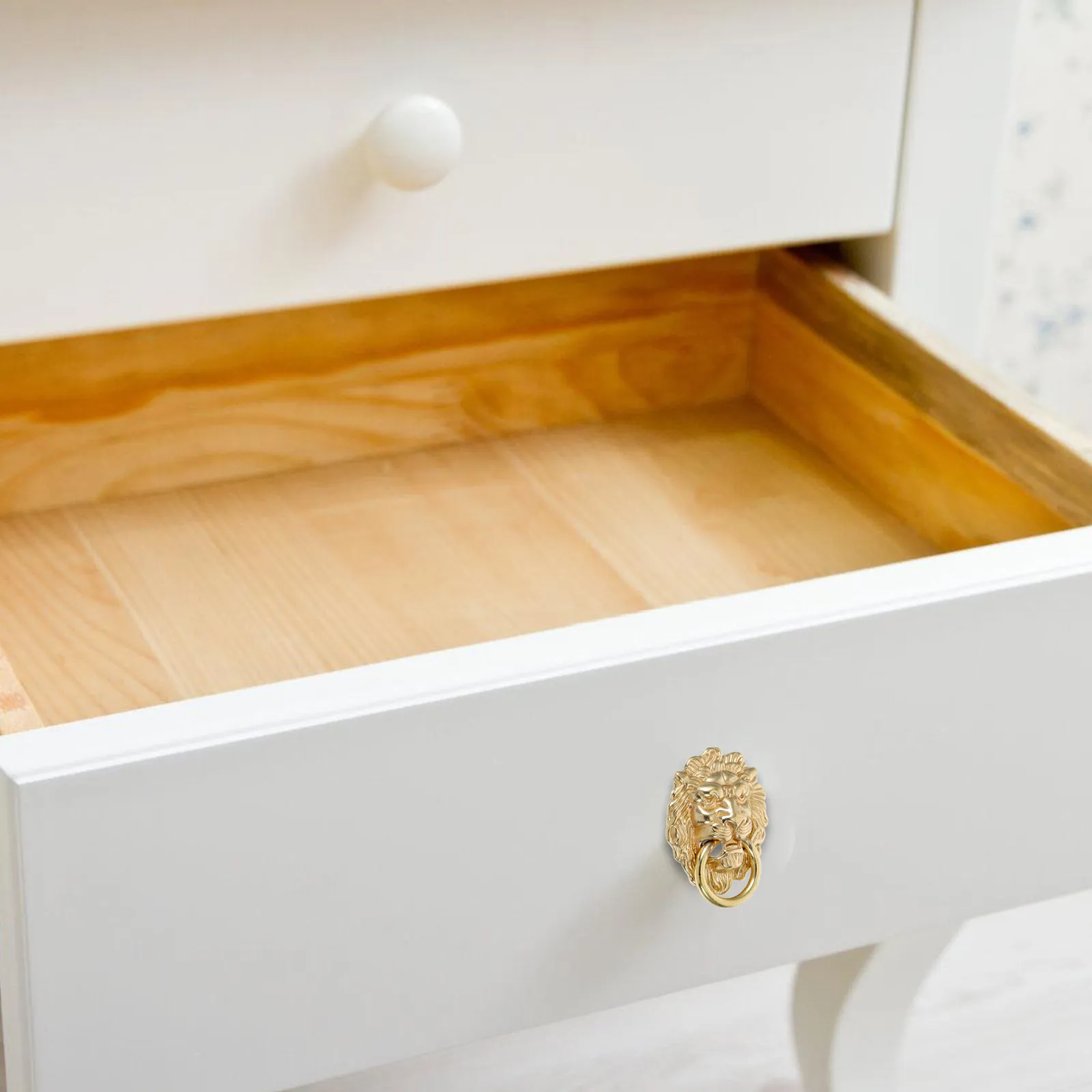 2Pcs Vintage Brass Lion Head Pull Handles Chinese Style Decorative Cabinet Door Handles for Wardrobes Drawers Hardware
2Pcs Vintage Brass Lion Head Pull Handles Chinese Style Decorative Cabinet Door Handles for Wardrobes Drawers Hardware