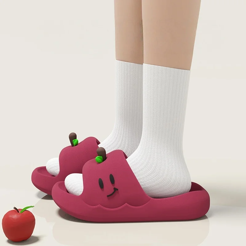 Женские домашние тапочки с мультяшным дизайном Apple, на толстой подошве, летние 2026, мягкие, из ЭВА, в форме облака, милые, конфетных цветов
Женские домашние тапочки с мультяшным дизайном Apple, на толстой подошве, летние 2026, мягкие, из ЭВА, в форме облака, милые, конфетных цветов