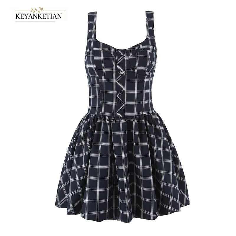 KEYANKETIAN 2026 Navy White Plaid Cami Mini Dress Sweetheart Bustier Front Button High Waist Flare Skirt College Slim Slip Gown
KEYANKETIAN 2026 Navy White Plaid Cami Mini Dress Sweetheart Bustier Front Button High Waist Flare Skirt College Slim Slip Gown