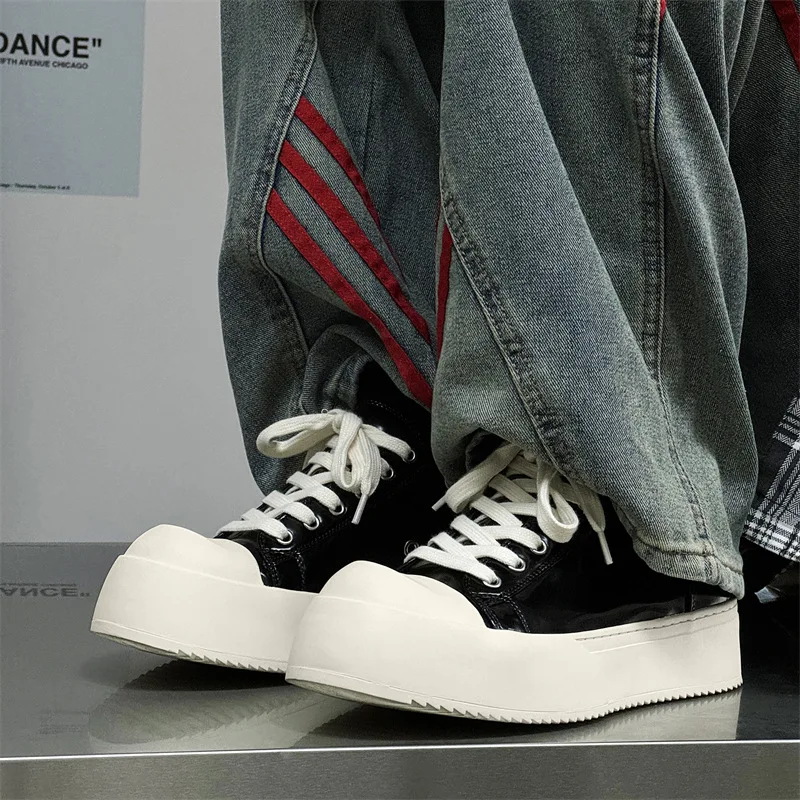 Men's Black White Platform Sneakers 2026 New Trendy Big Head Casual Shoes Streetwear Leather Lace-up Shoes Heightening Footwear
Men's Black White Platform Sneakers 2026 New Trendy Big Head Casual Shoes Streetwear Leather Lace-up Shoes Heightening Footwear